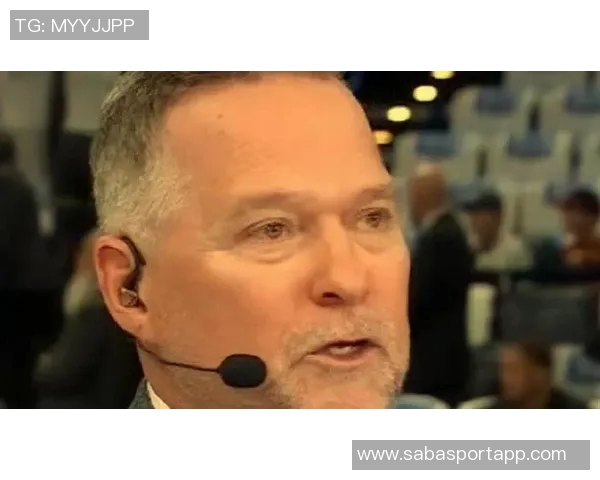 杨瀚森全能表现引发热议解说调侃斯普利特该看看这数据